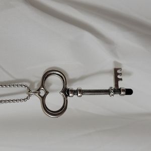 Chico's BRAND NEW key pendant necklace